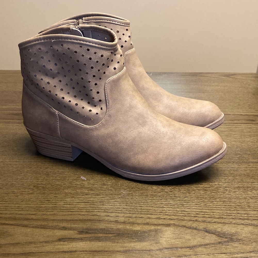 Report Beige Ankle Booties with Cutout Design